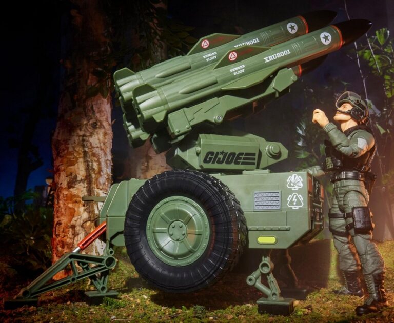 colonel clayton abernathy hawk and mms