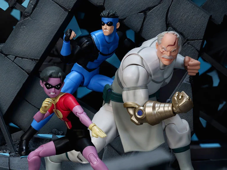 Jada Toys 1:12 scale Invincible, Conquest, and Kid Omni-Man action figures posed together